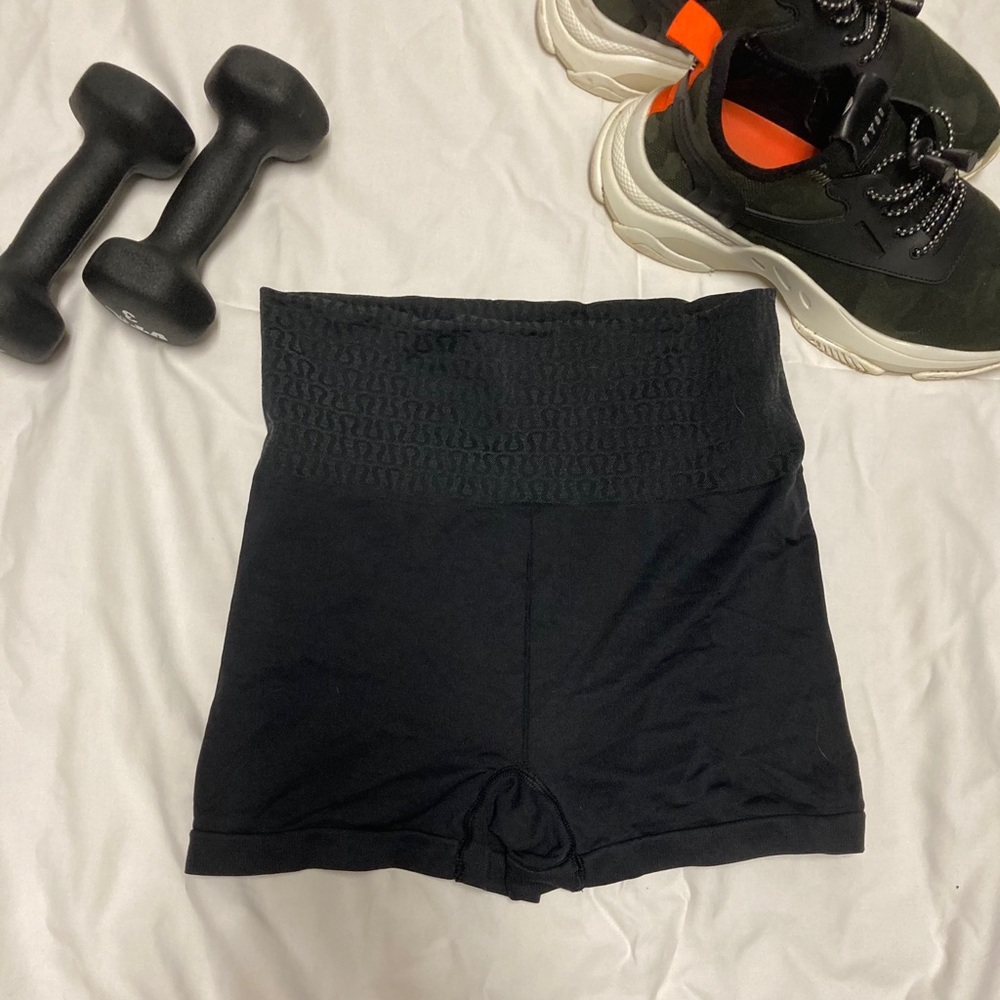 Lululemon Spandex Shorts